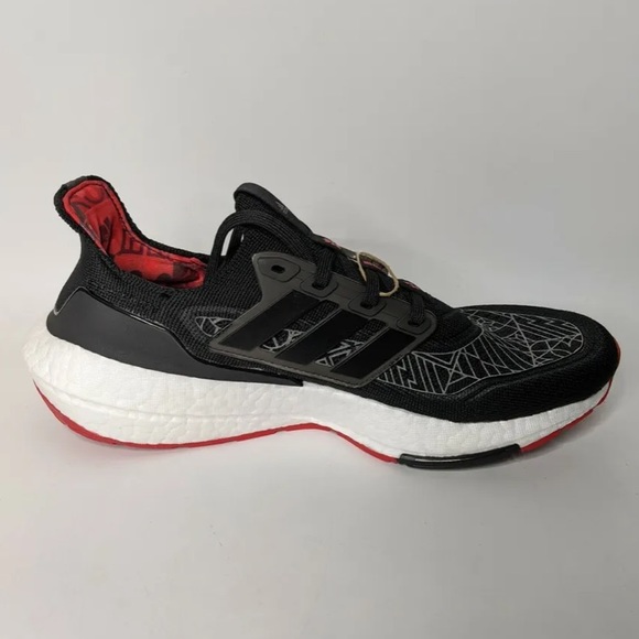 adidas UltraBOOST 21 Chinese New Year - Picture 9 of 12